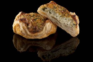 Nice-Sochi-Tartlet-with-chicken-and-leek